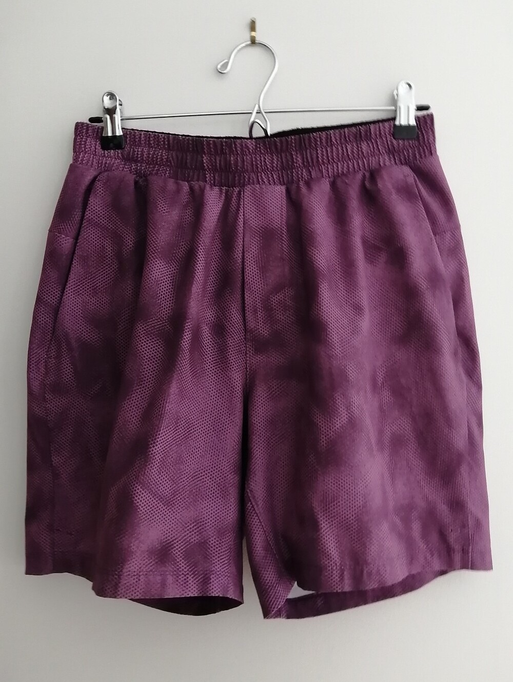 Lululemon Men's Channel Cross Swim Shorts Plum Purple Medium